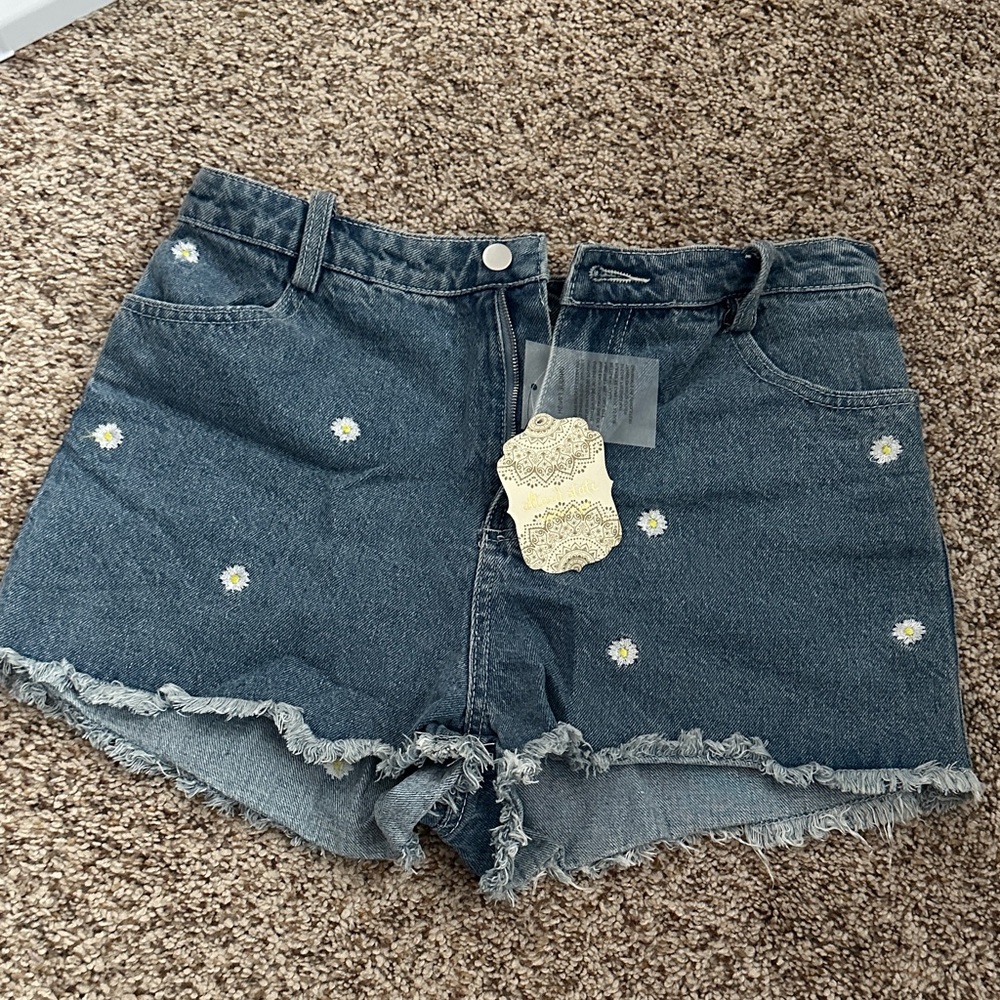 Altar’d State Daisy Embroidered Women's Shorts